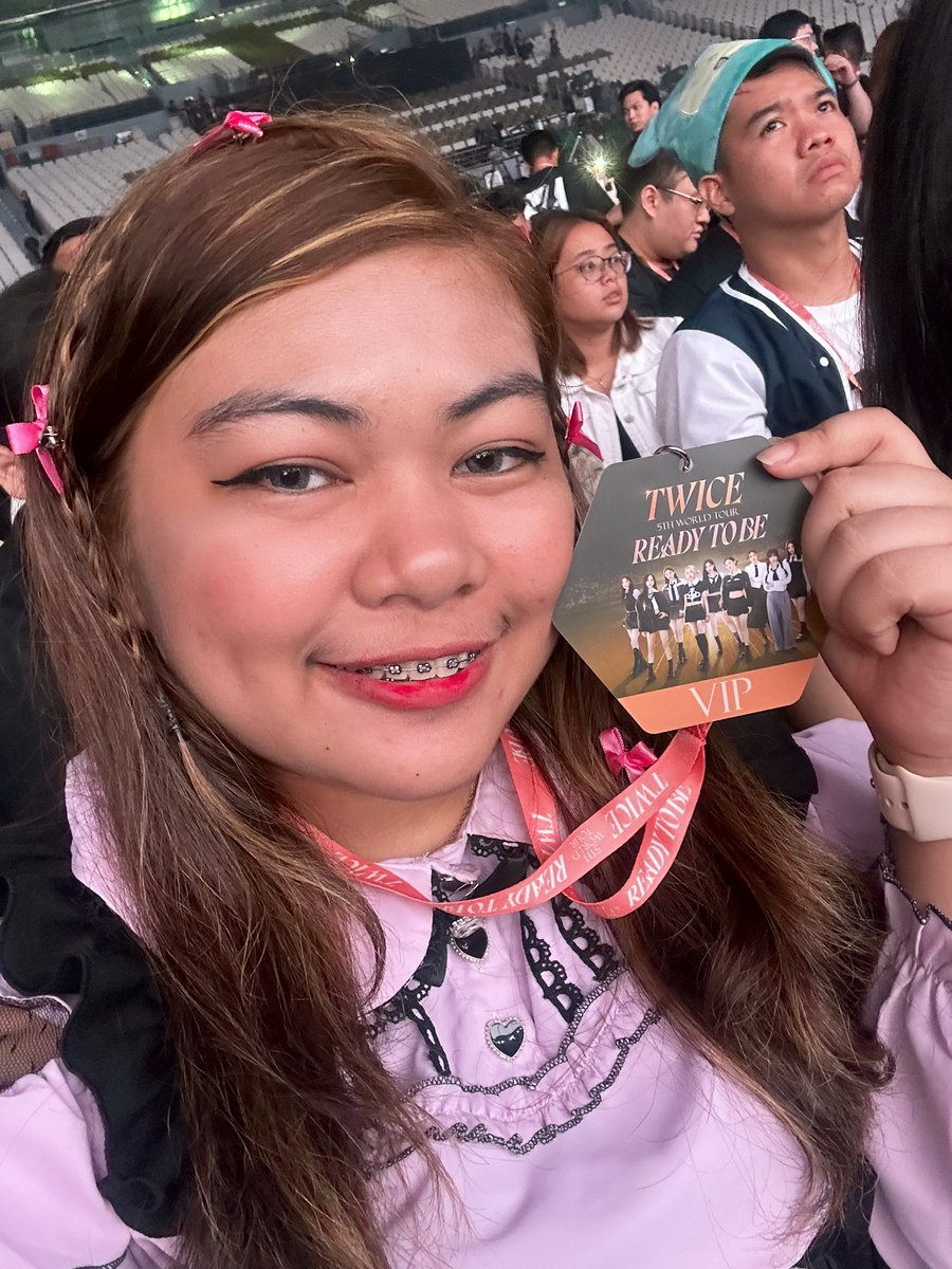 Hirai_MomoCart's tweet photo. Who wants confetti?
#TWICE_5TH_WORLD_TOUR_in_BULACAN
#TWICE_5TH_WORLD_TOUR_BULACAN
We will be giving away some tomorrow, stay tuned! https://t.co/giwIKw8dX9