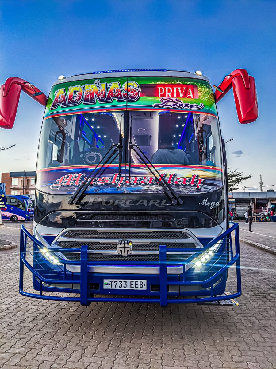 BusWorldTZ's tweet photo. Mega ya #AdinasLine mng'ao wa EBB
๐ธ @PorcarlP #busworldtanzania ๐น๐ฟ
โ ๏ธ Have a safe journey
๐ธ Don't forget to fasten your seatbelt https://t.co/4ZQwM5uP61