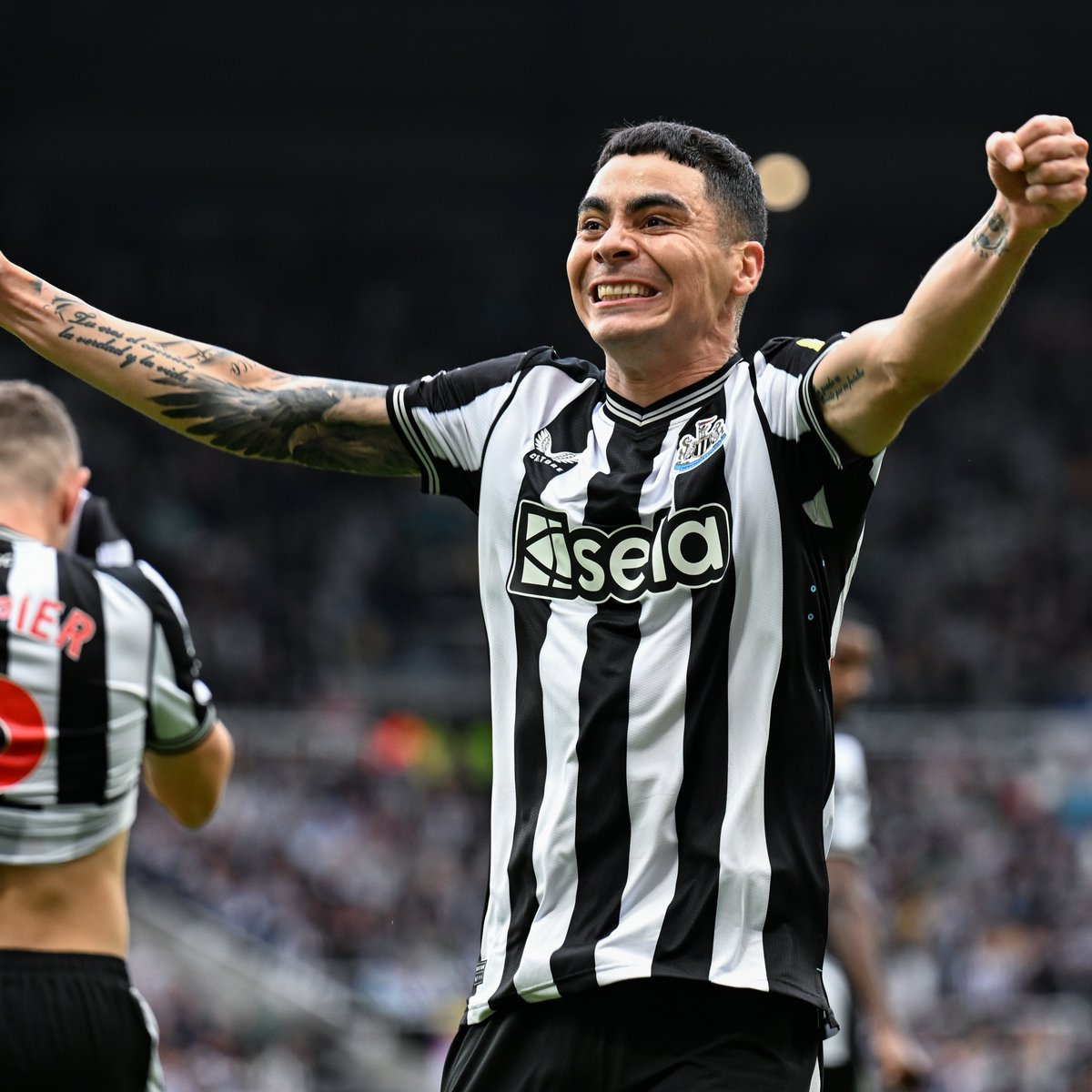 NUFC's tweet photo. 3️⃣ Games
3️⃣ Wins
1️⃣1️⃣ Goals scored
0️⃣ Goals conceded

What a week! 🙌 https://t.co/aVkxdd64Jj