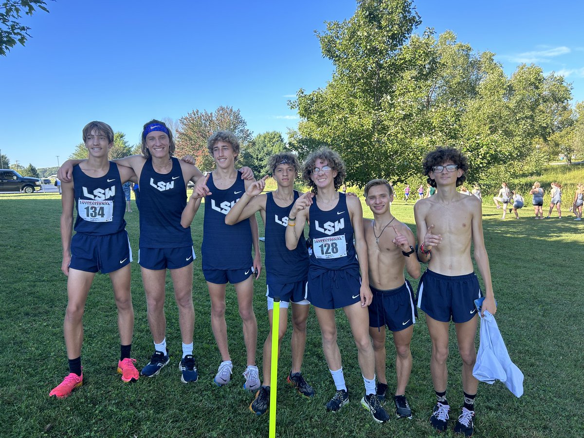 LSW Titan Running tweet media