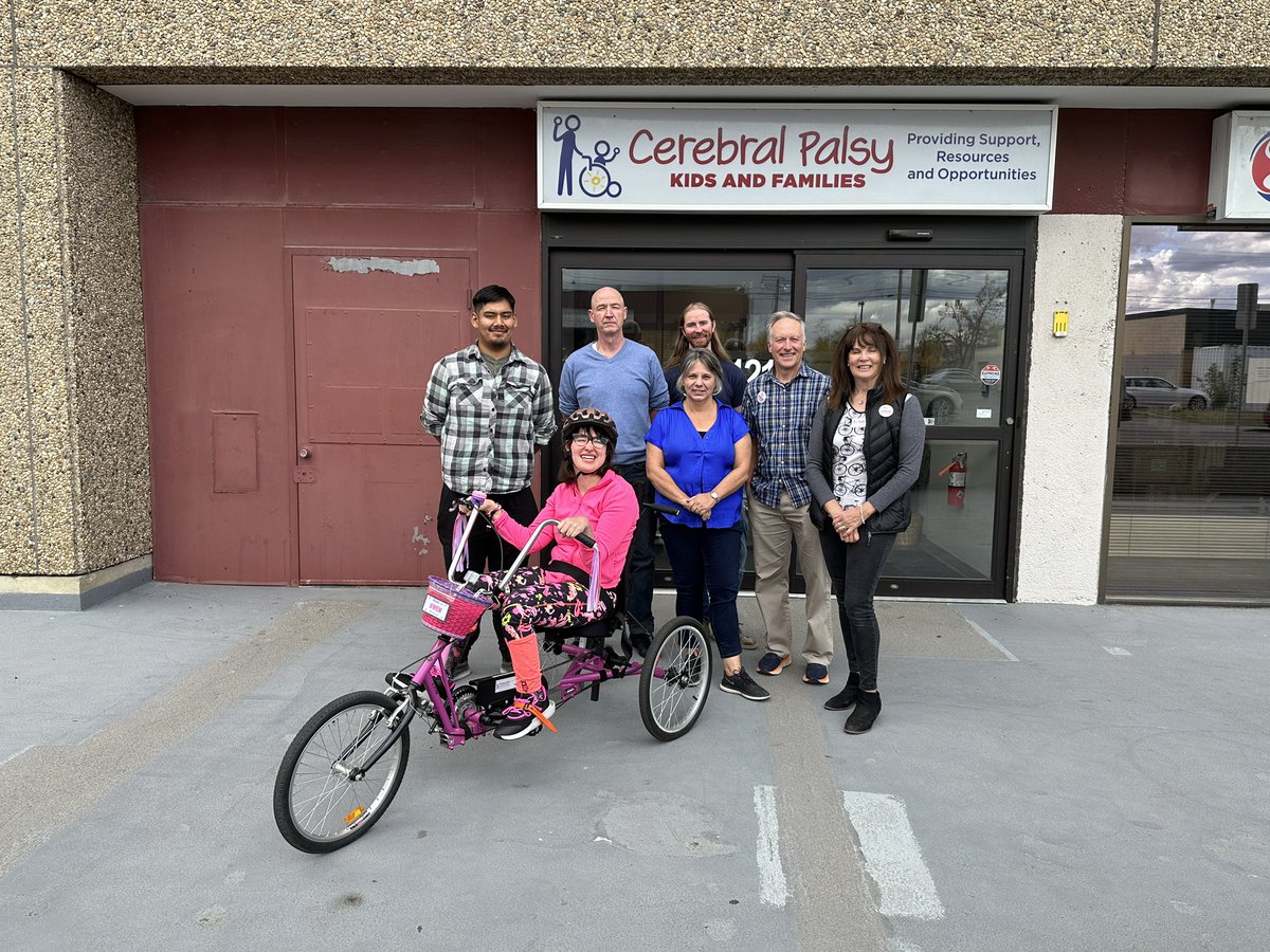 youthenroute's tweet photo. Had the privilege of doing a PD session at @CPKidsandFamily with Carol and Matt this week. Our Cyclists in Residence - Rob, Stuart and John learned about fitting adaptive bikes. Special thanks to @thealexscoop for helping with a case study. #yyc #yyckids Funding: @CTJumpstart https://t.co/p9PIzTlGI6
