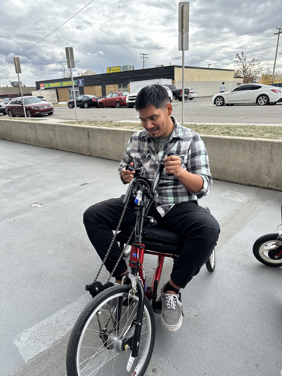 youthenroute's tweet photo. Had the privilege of doing a PD session at @CPKidsandFamily with Carol and Matt this week. Our Cyclists in Residence - Rob, Stuart and John learned about fitting adaptive bikes. Special thanks to @thealexscoop for helping with a case study. #yyc #yyckids Funding: @CTJumpstart https://t.co/p9PIzTlGI6