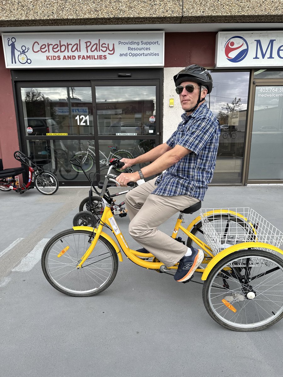 youthenroute's tweet photo. Had the privilege of doing a PD session at @CPKidsandFamily with Carol and Matt this week. Our Cyclists in Residence - Rob, Stuart and John learned about fitting adaptive bikes. Special thanks to @thealexscoop for helping with a case study. #yyc #yyckids Funding: @CTJumpstart https://t.co/p9PIzTlGI6