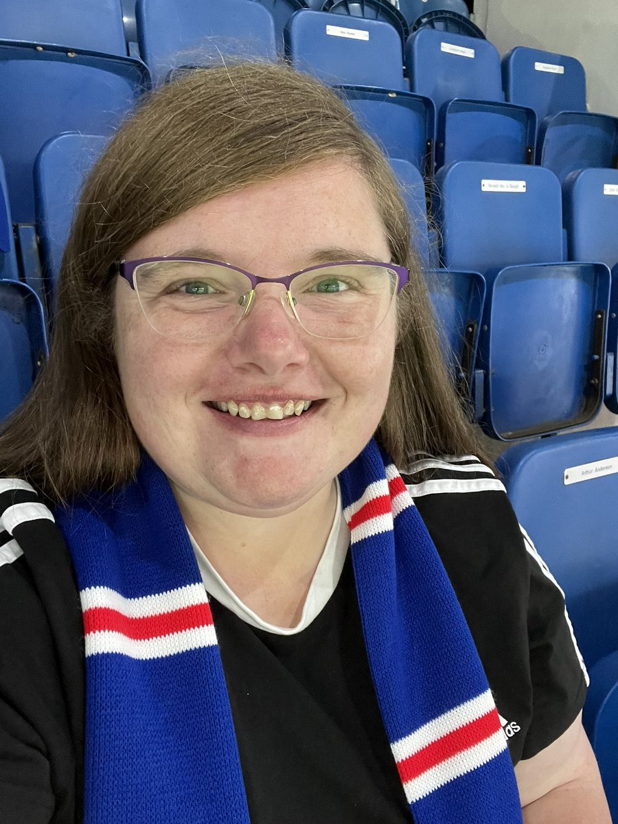 hockey_laura's tweet photo. Webcast folks pray there’s no traffic on the way back to fife! 😂💙❤️⚽️ #nobean #goingsolo https://t.co/kfFmExoE9I