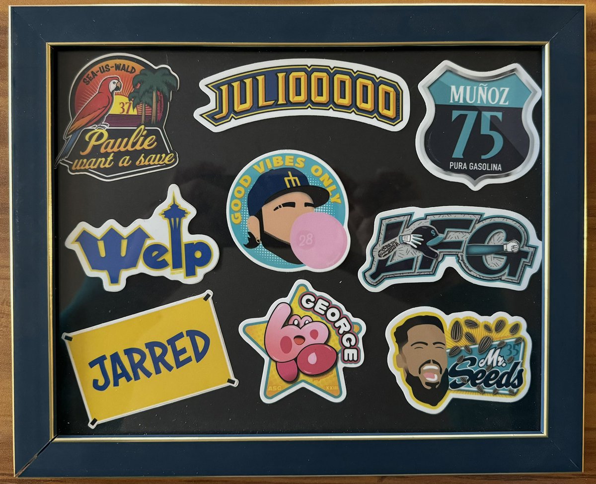 PugetStout's tweet photo. 🚨 1 MORE FOLLOWER GIVEAWAY 🚨
Thanks for letting me share my designs with you all year. SO to all the real ones I met 🔱 #GOMS

#GoodVibesOnly #LFG #KeepItGoing 

Follow ✅ Repost ✅ 
tag a friend for a bonus entry

Random winner(s) pick 2. Drawing 10/1 am - not for sale - https://t.co/tOoqY99nf0