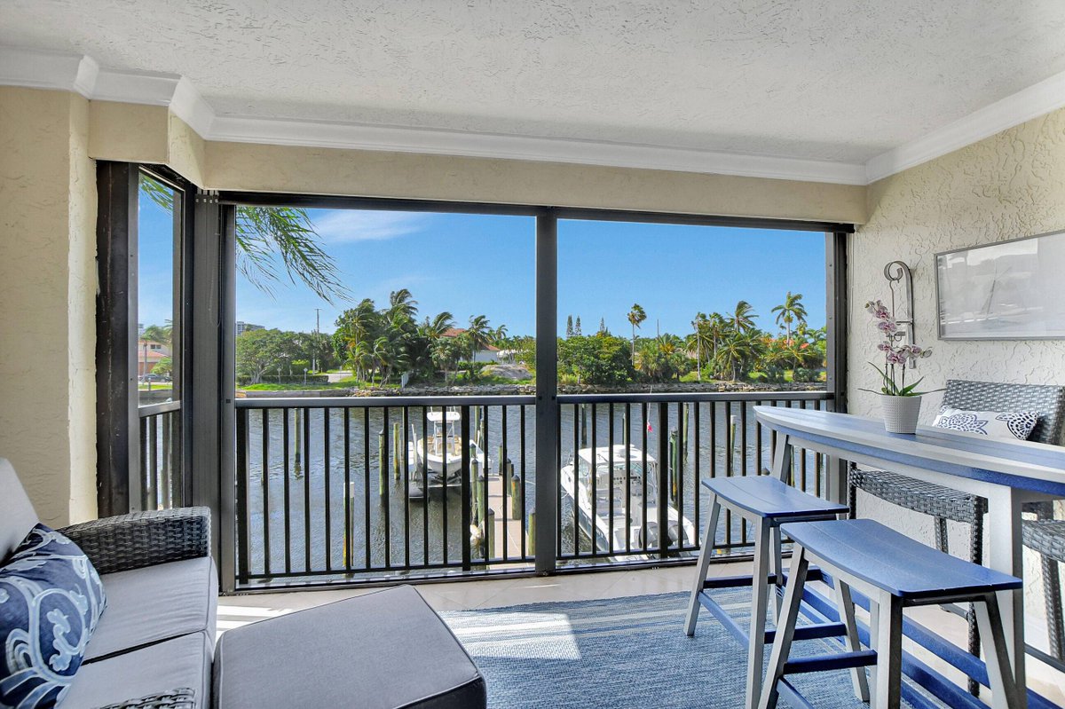 LuxxPartners's tweet photo. SEASONAL RENTAL! | 270 Captains WALK 3140, Delray Beach, FL 33483 | 2 BR | 2.1 BA | 1,512 Sq. Ft. | Captains Walk | Priced at $10,000/month

#luxurypartnersrealty #seasonalrental #rental #season #southfloridarentals #southfloridarealestate #waterfront #luxury #delraybeach https://t.co/gknNmcWJke