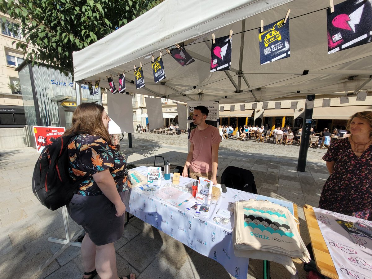 ValFaucheux's tweet photo. 15 jours pour tester les alternatives à la 🚗 solo à #Rennes
#Mobilacteurs  Jour 1🏁
Beau forum de rencontre avec ceux qui vous aideront à #changer 
✅️ Vélo 
✅️ Marche
✅️ Autopartage 
✅️ Covoiturage 
✅️ Transports en commun 
Avec @metropolerennes, Testez, Changez 🌍💰🌳 https://t.co/lIUnCJ3uGu