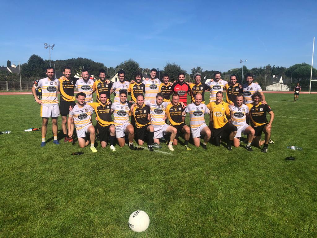 🟡⚫️ Victoire ! ⚫️🟡
Liffré A démarre bien sa saison en allant gagner face à Nantes B 30 à 8. (4-18/0-8)
#Liffré #GaelicFootball #FootballGaélique