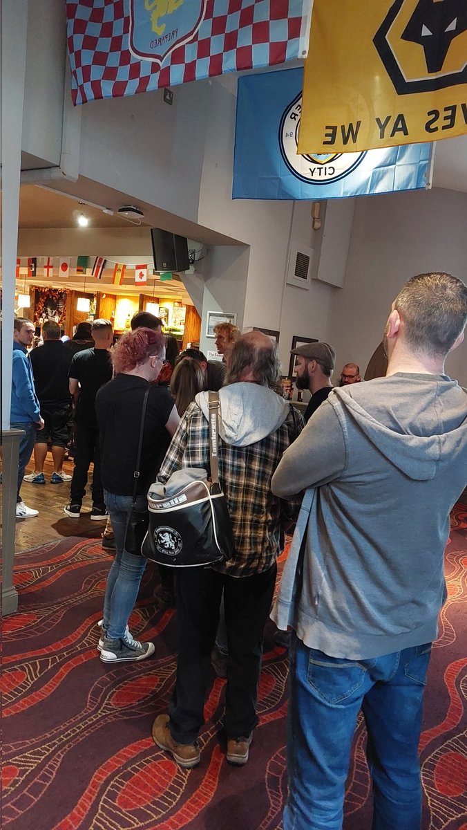 DaFury69's tweet photo. @QueuesPub 
Disturbing scenes for the 2nd day running at the Black Castle, Brislington, Bristol. The issues are compounded by menu clutchers ordering food... https://t.co/X8EWiJgZTE