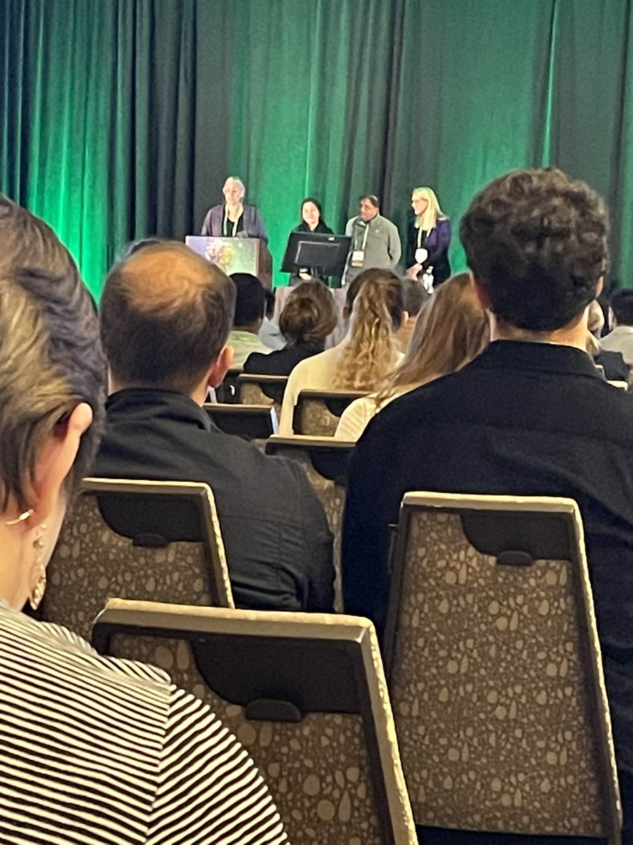 Allison Rosenzweig (@arosenzweig19) on Twitter photo Amazing team of co-organizers for #AACRpan23! Thank you for all the work that went into planning - it was a great meeting 💜 <a href="/Aiims1742/">Anirban Maitra</a> <a href="/ciacobu/">Chris Iacobuzio</a> <a href="/SearsRosie/">Rosie Sears</a> <a href="/YehlabUNC/">Yeh Lab</a> Amazing team of co-organizers for #AACRpan23! Thank you for all the work that went into planning - it was a great meeting 💜 <a href="/Aiims1742/">Anirban Maitra</a> <a href="/ciacobu/">Chris Iacobuzio</a> <a href="/SearsRosie/">Rosie Sears</a> <a href="/YehlabUNC/">Yeh Lab</a>