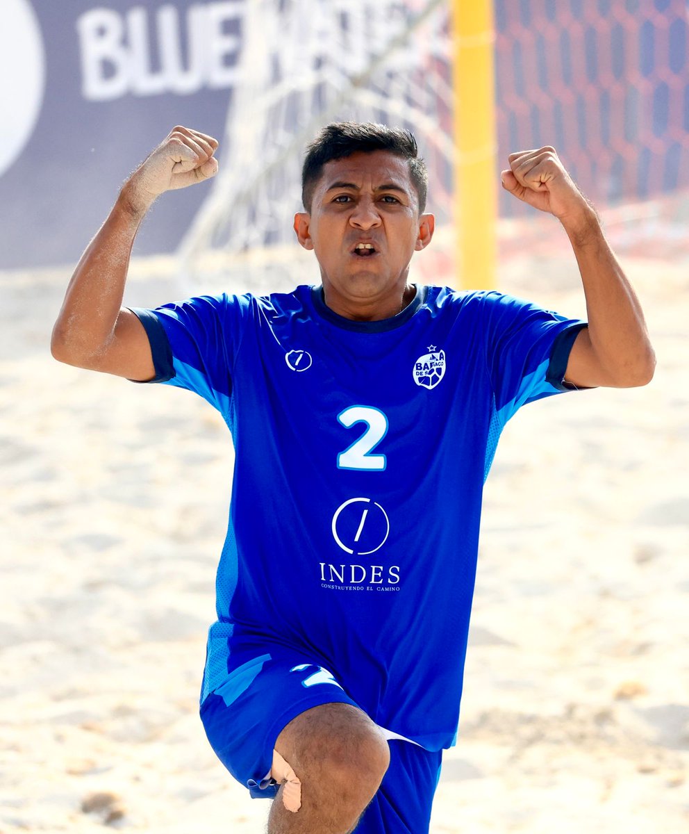 indeselsalvador's tweet photo. ¡𝘽𝙪𝙚𝙣 𝙩𝙧𝙖𝙗𝙖𝙟𝙤, 𝙚𝙦𝙪𝙞𝙥𝙤! 🫂🇸🇻🔝

#ConstruyendoElCamino #BeachSoccer #WorldWinners23 #Alghero https://t.co/pLyDFaatX3