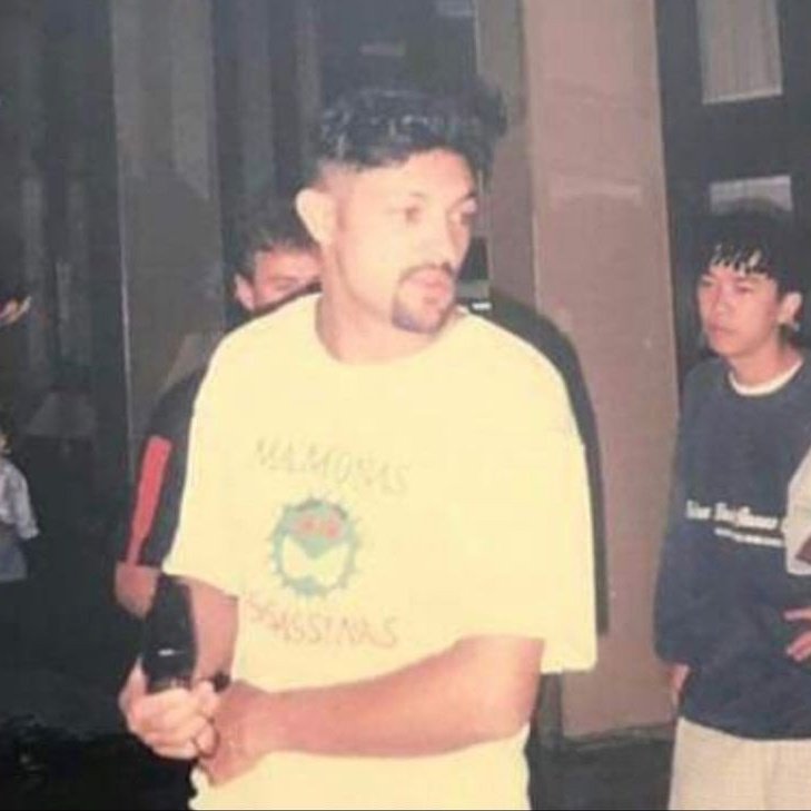 tangasvermelhas's tweet photo. Feliz aniversário, Sérgio!! mesmo que não tenhamos mais sua presença aqui, sempre lembraremos de você com carinho e gratidão, obrigado por ter sido essa pessoa tão querida e incrível por todos, te amamos, falcão. 🫶 #SERGIODAY https://t.co/rvXXsmY2Xt