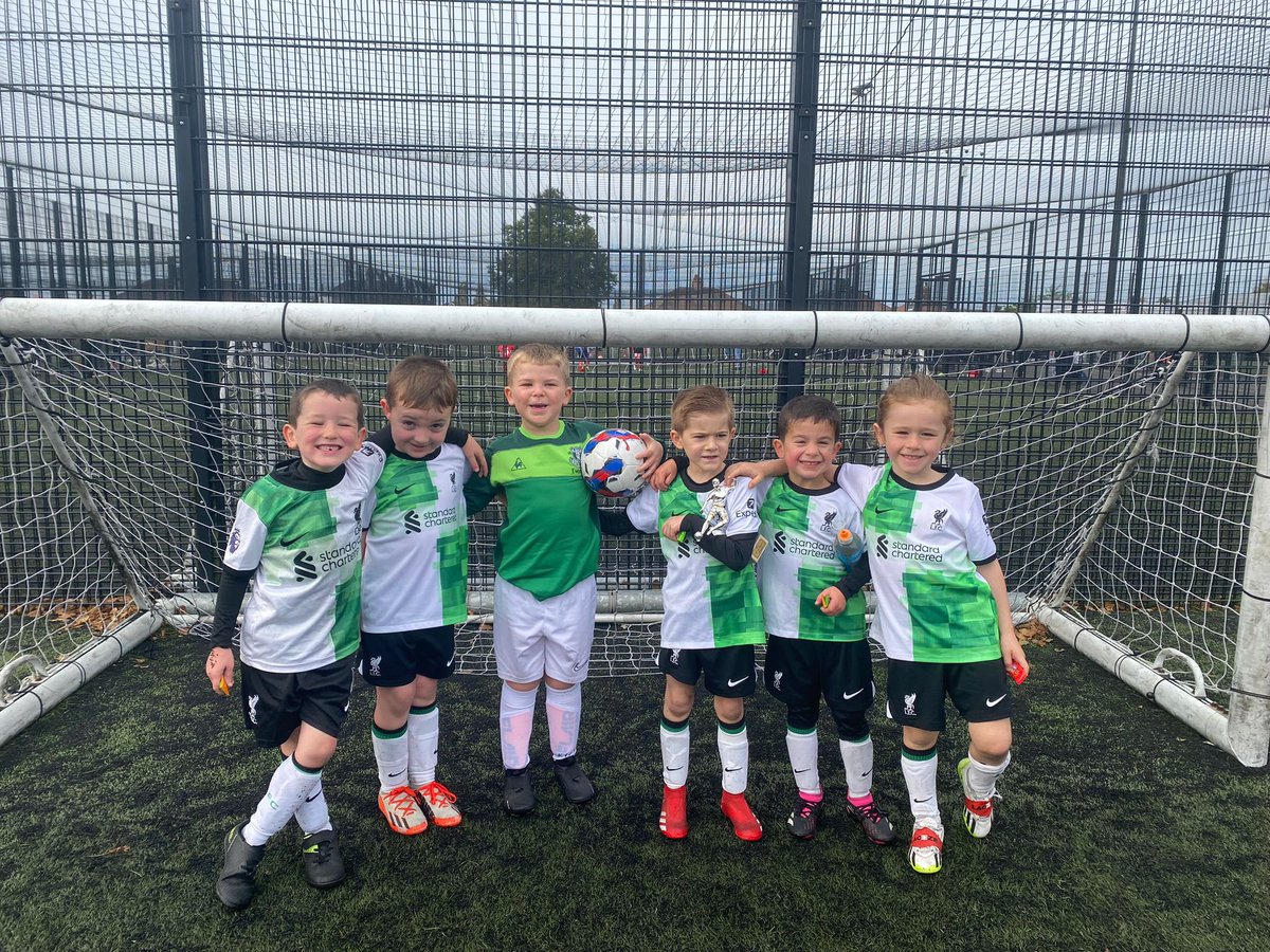 Another boss game this morning for these little fellas, starting to gel as a team and produce lovely football at the age of 5/6🔥⚽️  <a href="/stocky_bilbao/">Stocky Bilbao</a>