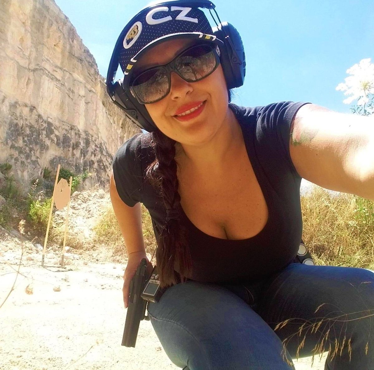 JannaPart2's tweet photo. 😍🤩😍 HAPPY #PlinkinDay Patriots !!! 💋
Woohoo !!! 🎉😎💥🔥🥳🌞
μολὼν λαβέ
❤️ #2A
❤️ #SafetyFirst
❤️#PantyCarryRules
❤️#PewPewLife
❤️#PlinkingForever
❤️#StayStrapped
❤️🇺🇸#MAGA
👍🍊#TrumpWon https://t.co/jbja2C2XPb