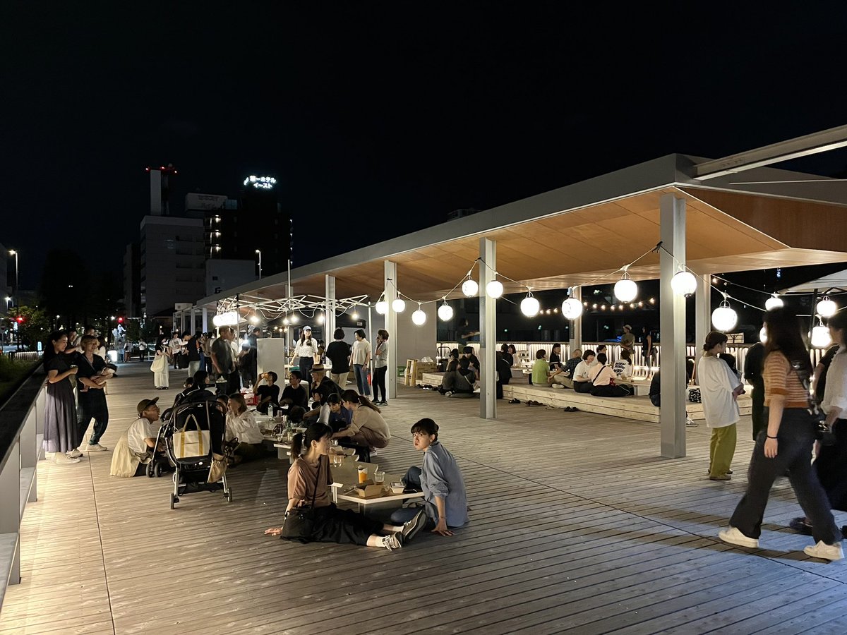 GENKAI_ONSAI's tweet photo. 愛♡建築博の岡崎会場近くで「丘の途中の夜市」というマルシェイベントへ行ってきました。
オシャレなお店がたくさん並んでるよ♡
このイベントは愛♡建築博の岡崎会場をコーディネートしている設計事務所のStudio36さんが主催してるので空間もとても質が高く快適!
#愛建築博
#studio36 https://t.co/JqneC7x8cb