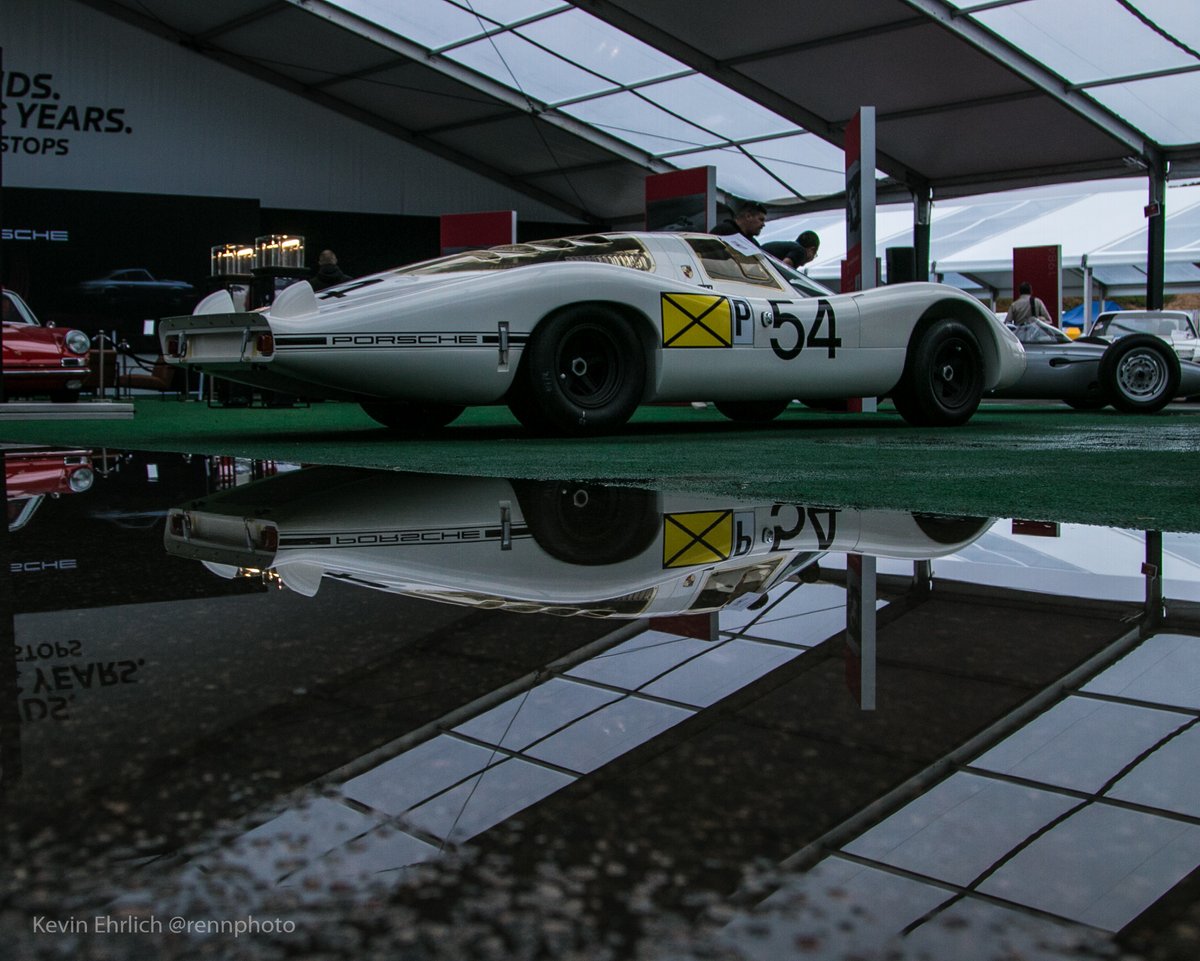 RennPhoto's tweet photo. Wetsport.
907-005

#RR7
#rennsportreunion
#rennsport
#porsche https://t.co/bfEhPq0001