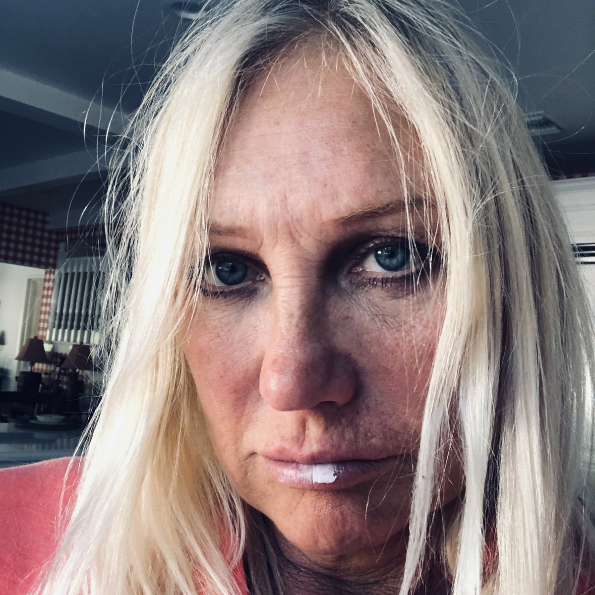 Linda Hogan tweet media