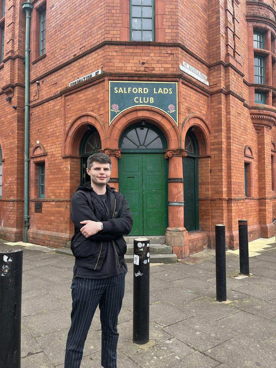 KeithKSmith2's tweet photo. I brought the boy up right.
#theSmiths @keirxsmith https://t.co/BVrJiuoZUc