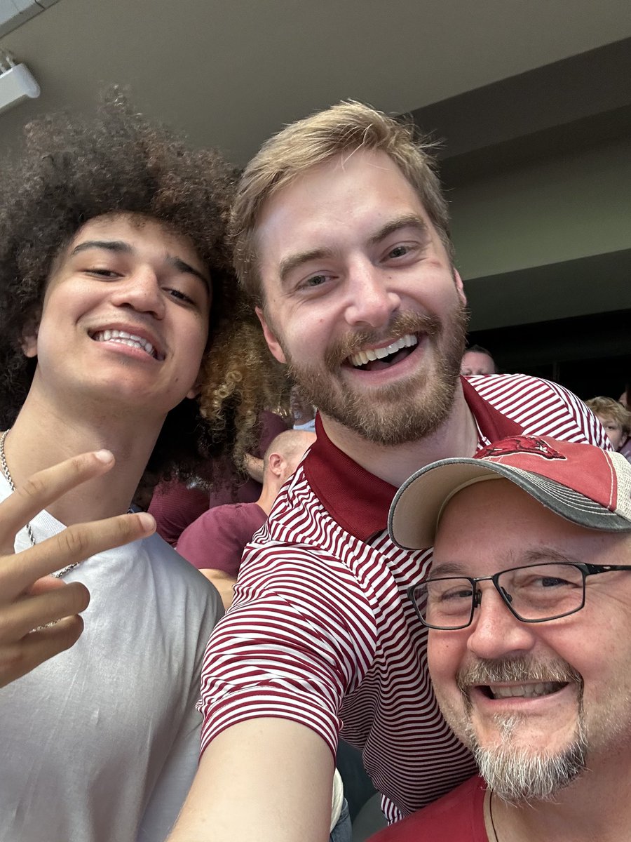 drsp27's tweet photo. @AnthonyBlack24_ Hog fans REPRESENT! https://t.co/qRM5Tvu8Le