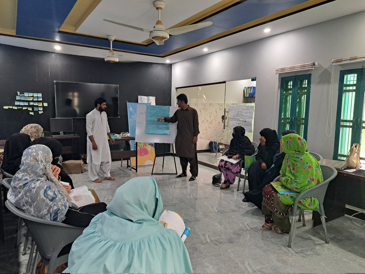 Productive days at @walipakcom in Lasbela, training teachers on psychological first aid for 'I Support My Friends.' A part of SHAMS Project by @solforgpk, supported by UNICEF Pakistan. Teachers are now equipped to promote mental well-being in schools. #MentalHealthMatters