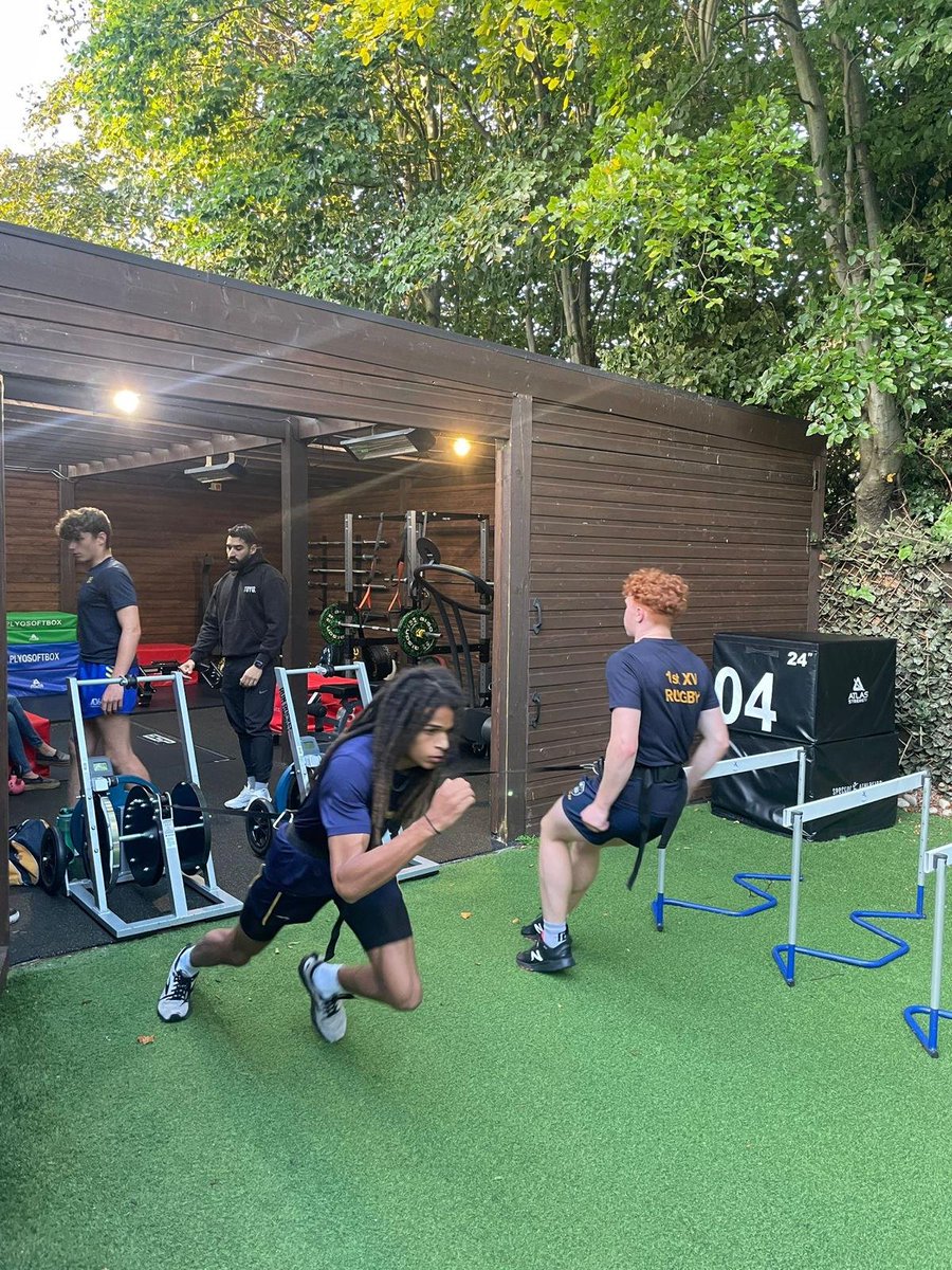 Hill House School Rugby tweet media