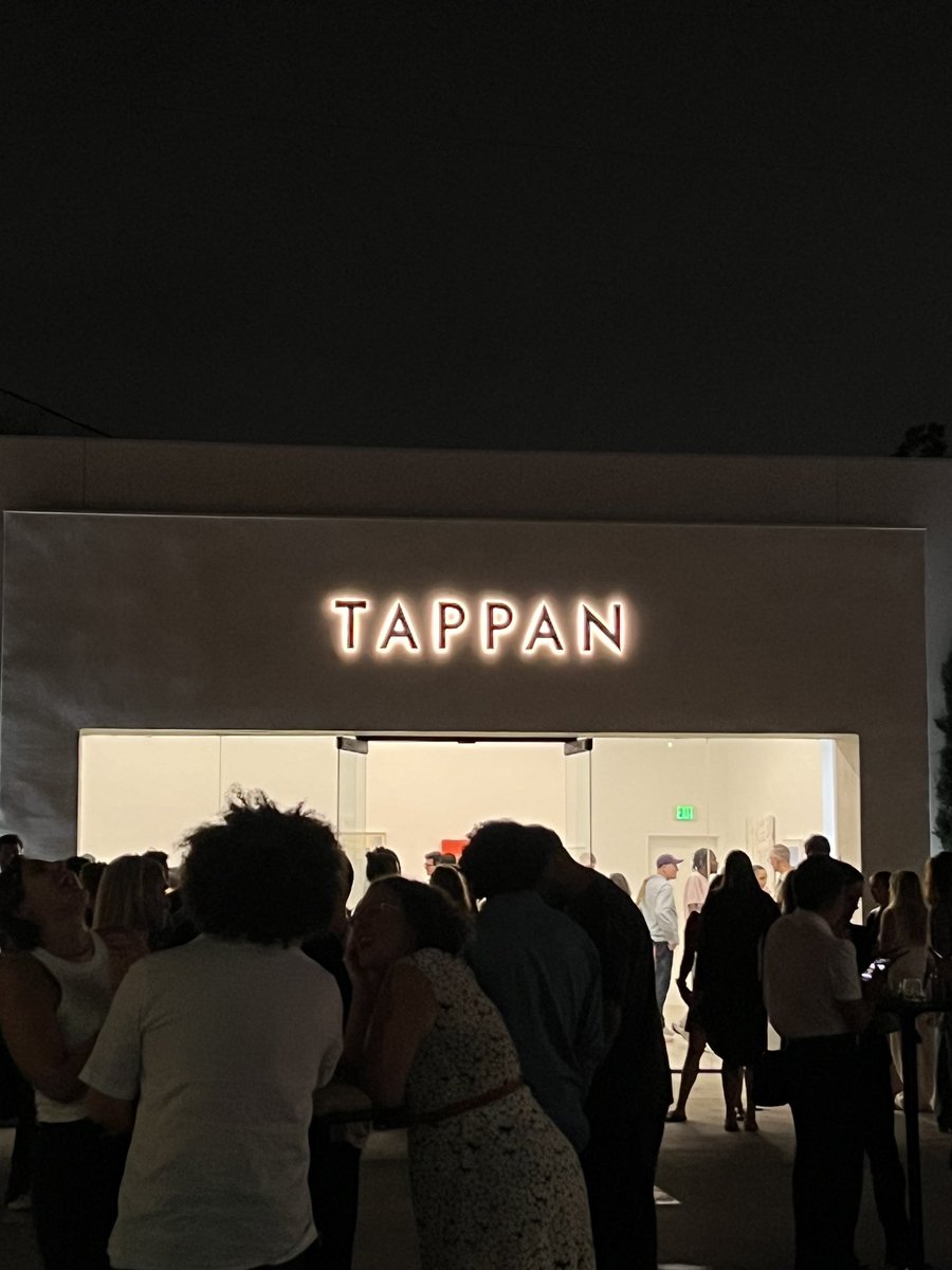 Great time at the show opening at Tappan Gallery the other night. Up throughout the next month. Stop by if you’re in LA. 🥂