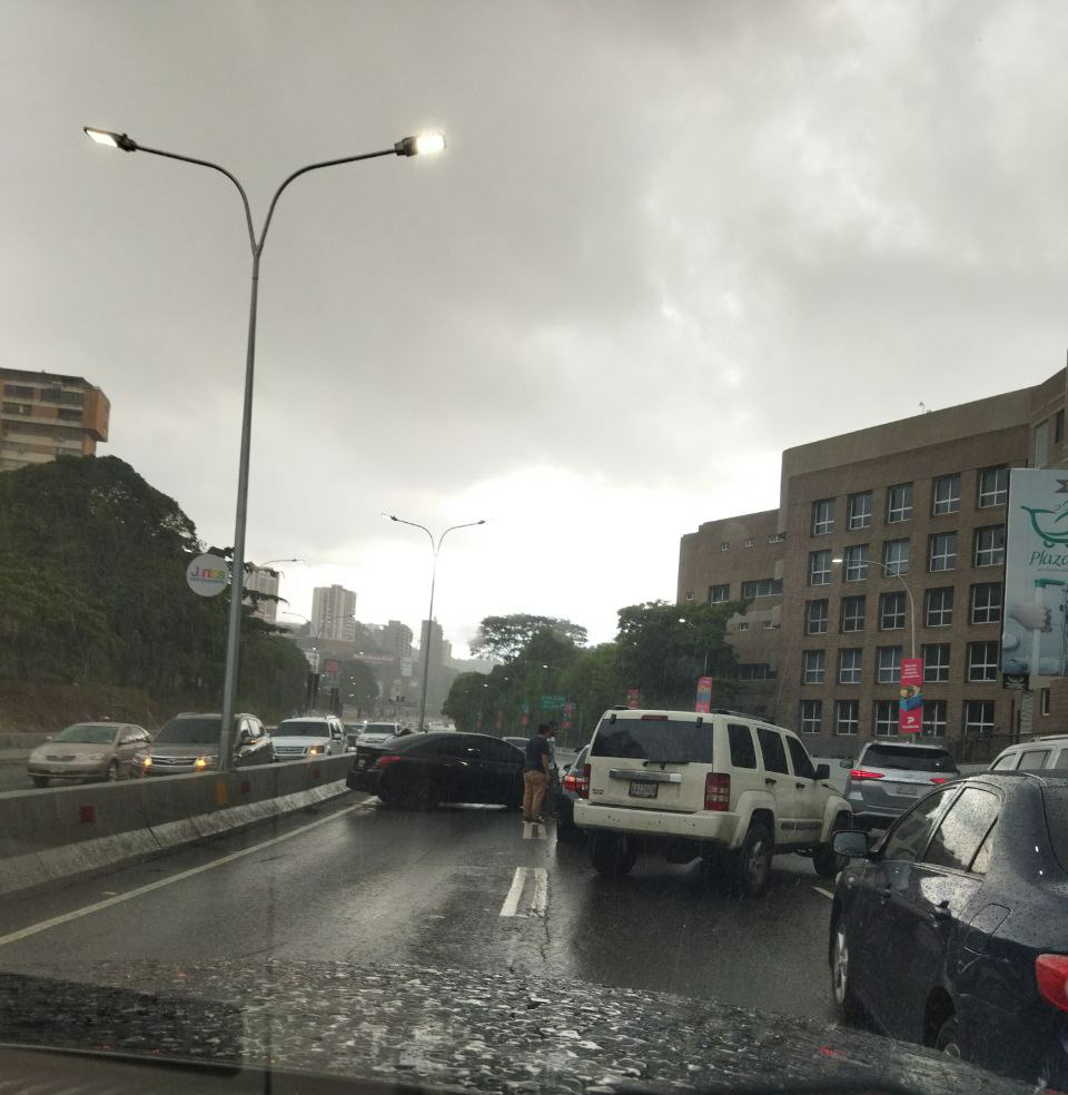 Traffic Center tweet media