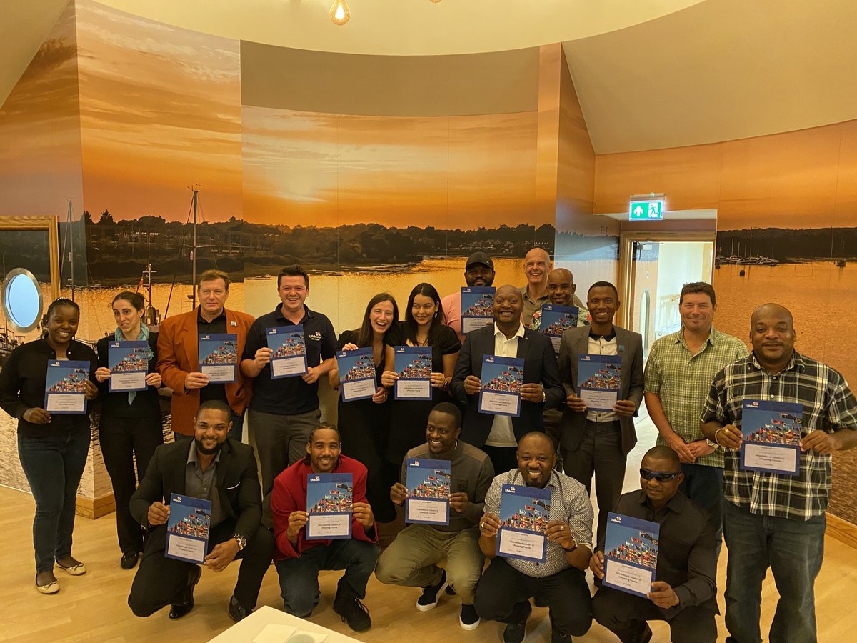 Day 1 and Day 5 of ⁦<a href="/RNLI/">RNLI</a>⁩ #LeadersInLifesaving Course. Great to meet so many #SAR professionals from across the world and share learnings. Safe travels home to you all.