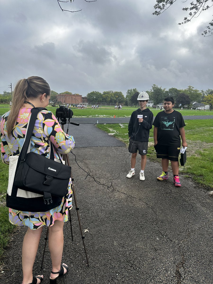 csmswildcats's tweet photo. Check out the latest D15 newsletter to see Moving 15 Forward updates brought to you by Sandburg students, Chase and Gio! The video is included in the recent D15 newsletter that was emailed yesterday! #wildcatpride #oneofus #moving15forward https://t.co/T8g26kpp23