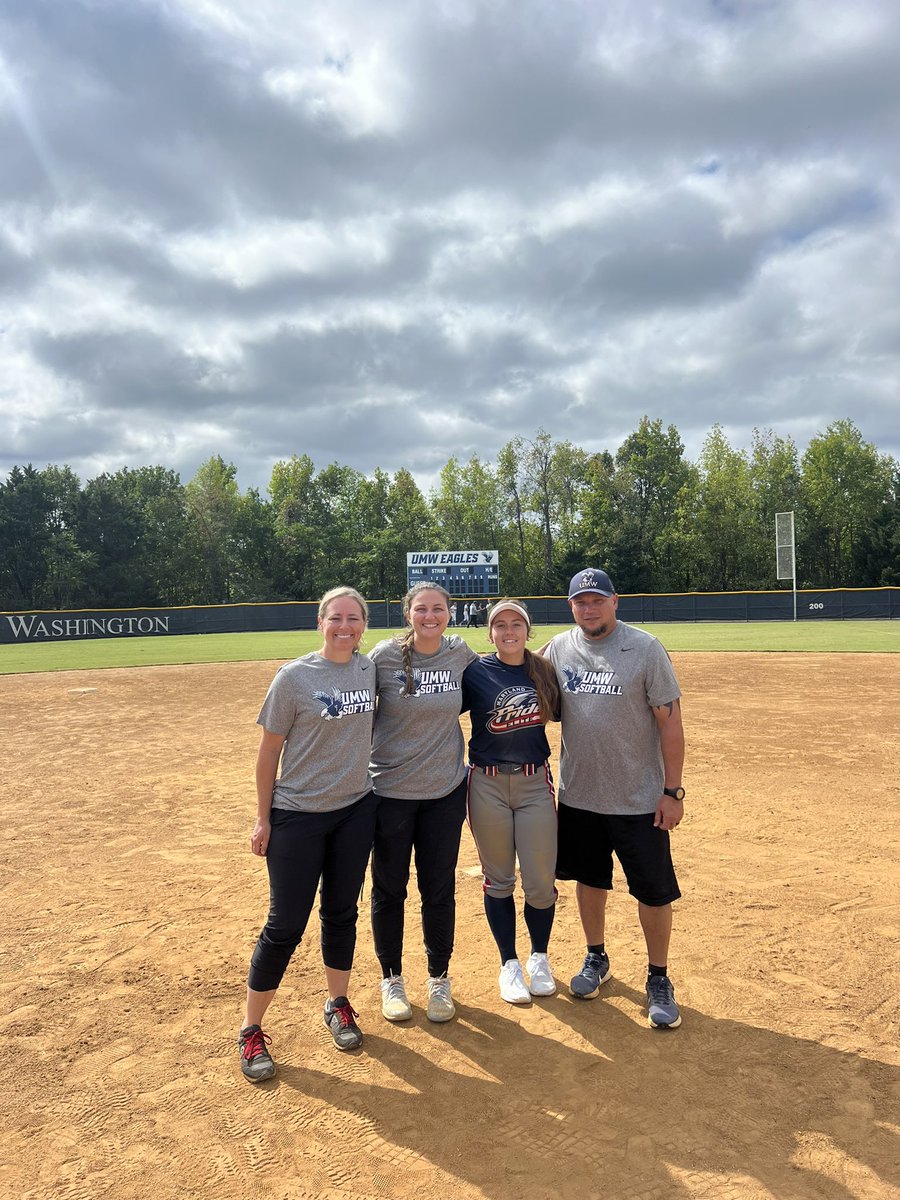 skyporter2024's tweet photo. I had a great weekend at the University of Mary Washington! I just want to take the time to thank the coaches, and players for putting on the camp. I truly appreciate it!! #uncommitted #2024recruit https://t.co/Wd0cIo5fR4