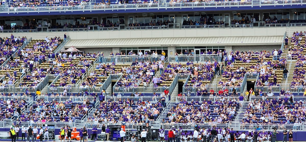 Instead of complaining about students not showing up for games, the gold seats holders should 1st set the standard. #godukes #jmu