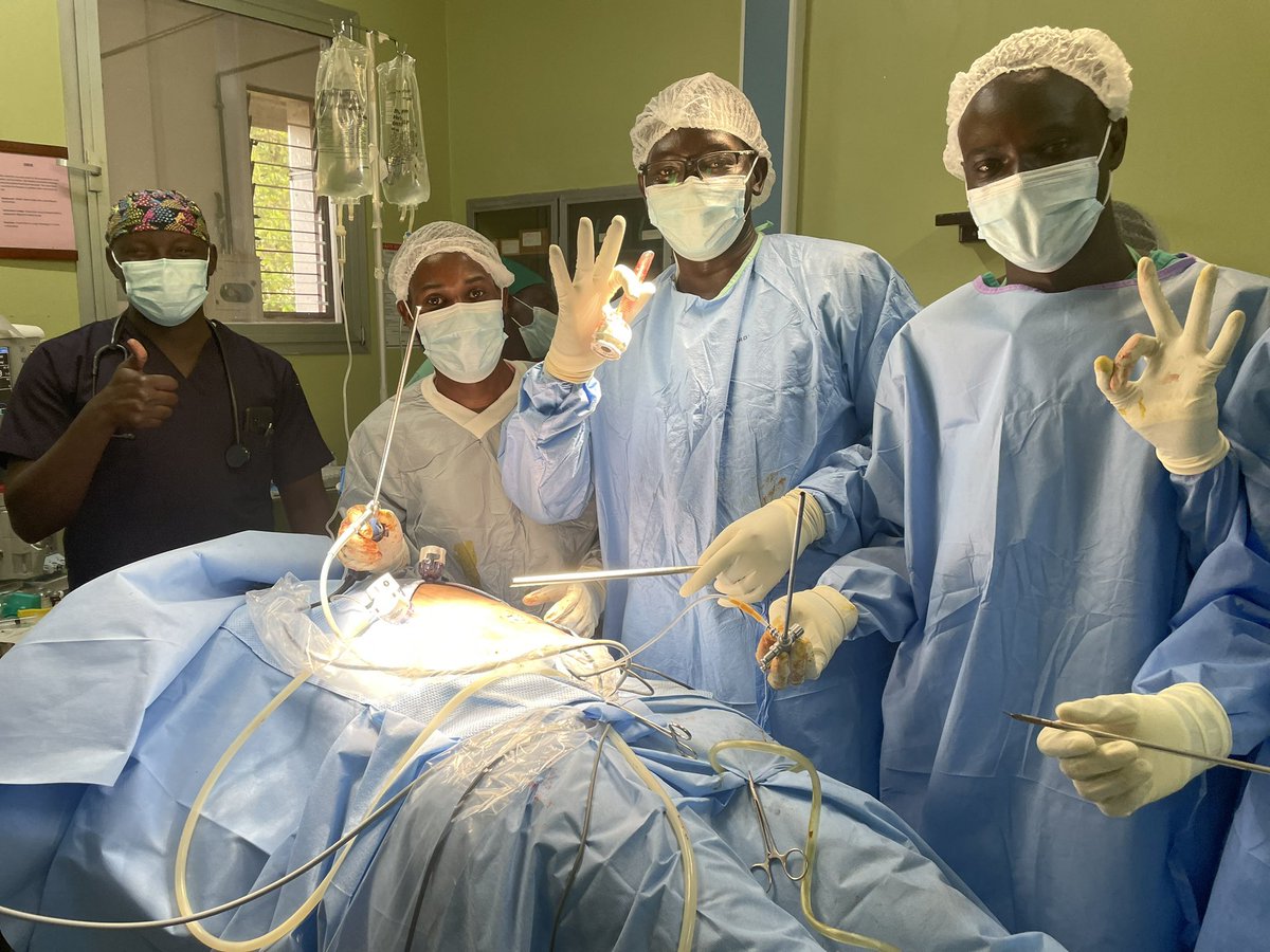 DrOkidi's tweet photo. Laparoscopic surgery in an upcountry setting @lacor_hospital 
Soaring to greater heights in the sky . We did laparoscopic cholecystectomy on lady who had unrelenting symptoms of cholelithiasis for months. 
@mbiineron @DrOribaDan @DavidNyeko1 @PicoNyeko https://t.co/pFdveO3NEx