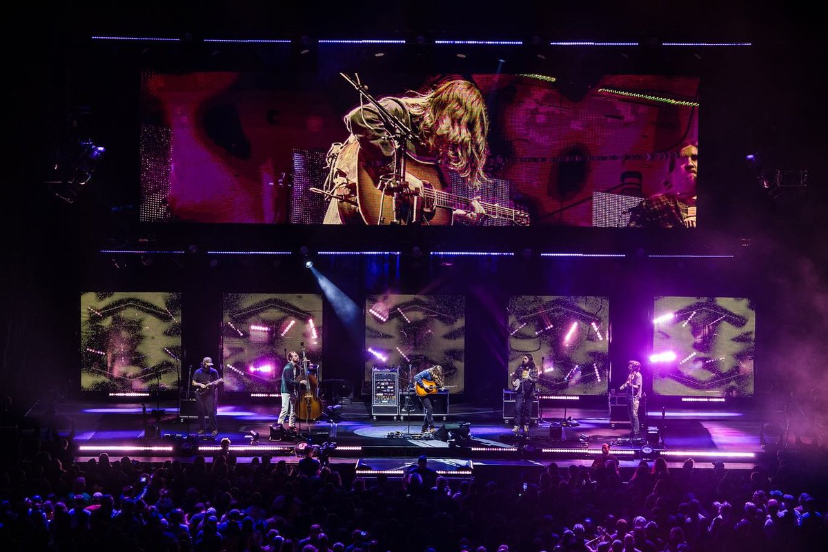 BillyStrings's tweet photo. 9.29.23 / @ModaCenter https://t.co/cJbkh0o2LE