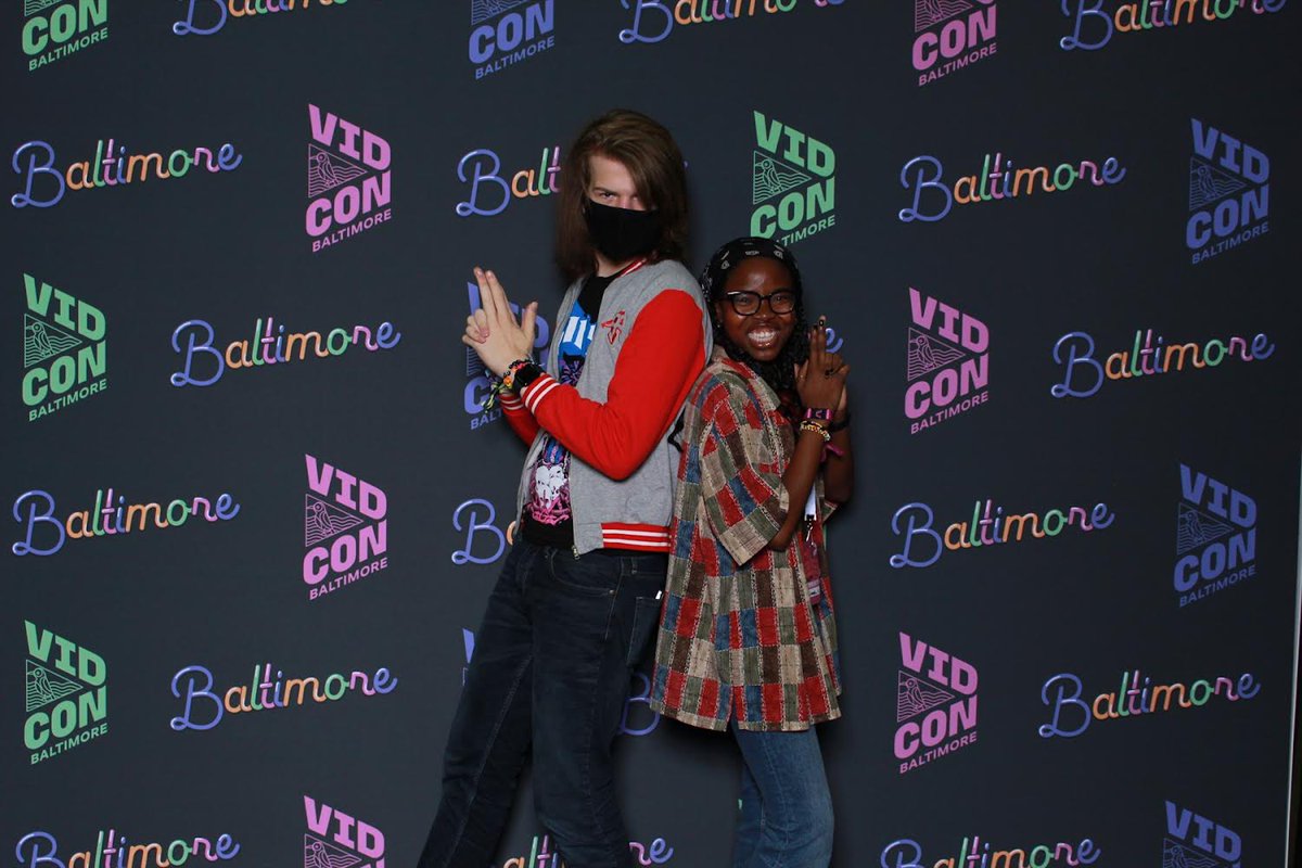 just met ranboo and ranboo was there and AHHHHGHG #VidConBLT23