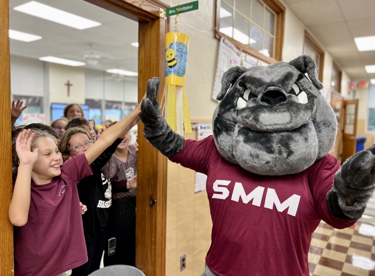 🐾 What a wonderful day we had celebrating Spirit Day at SMM! Students wore their favorite school and athletic gear and everyone loved the special visit from Benny the Bulldog as we gave away special souvenirs! 🦴 #CatholicSchools #CDOW #WilmDE