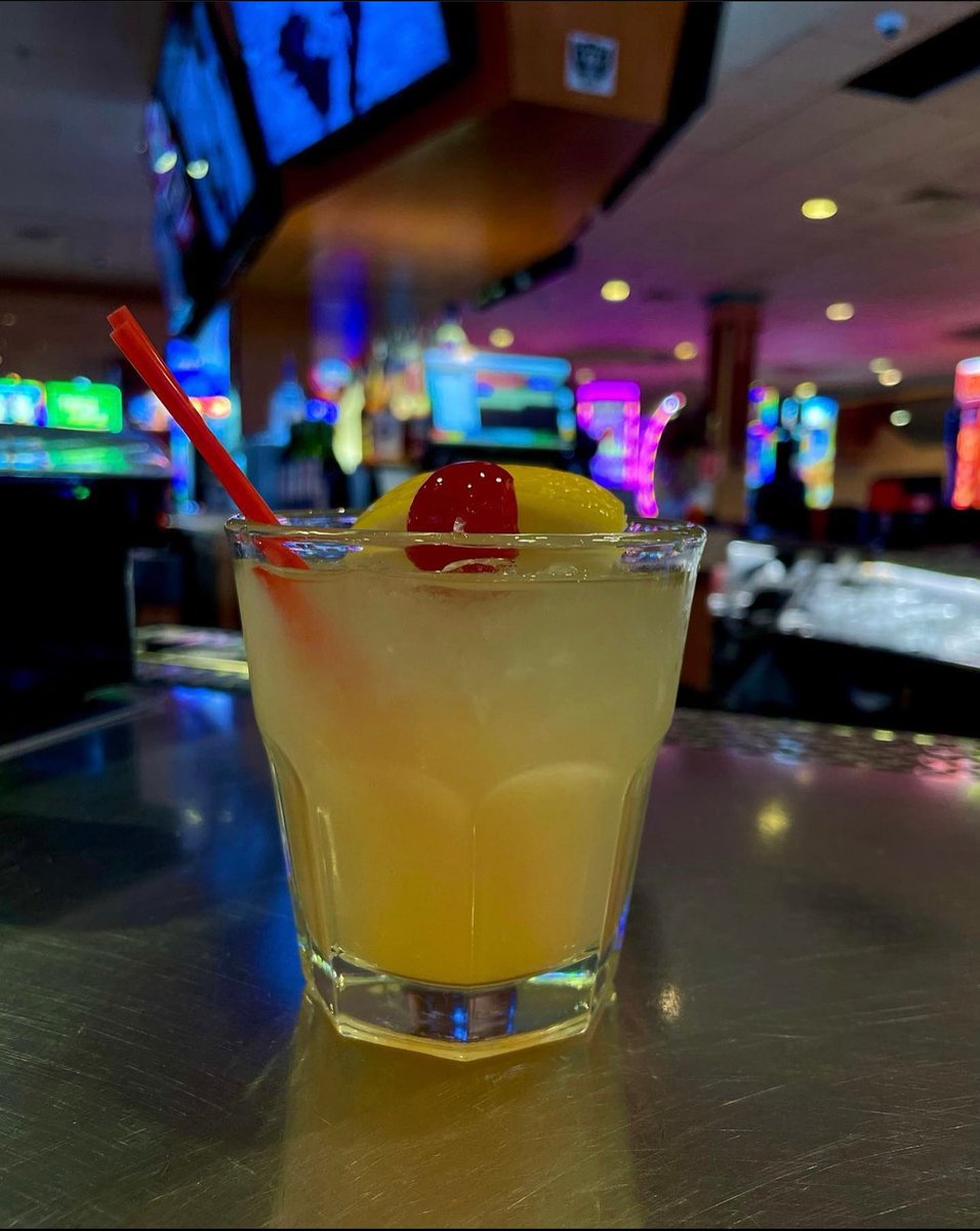Let's have a COCKTAIL! Come drink with US at one of our two bars. ⁠
⁠
#cocktailsofinstagram #drinkstagram #happyhourvibes #cheers🍻 #mixologyart #thirstythursday #cocktailhour #drinkswithfriends #cocktaillovers #sipandcelebrate⁠
⁠