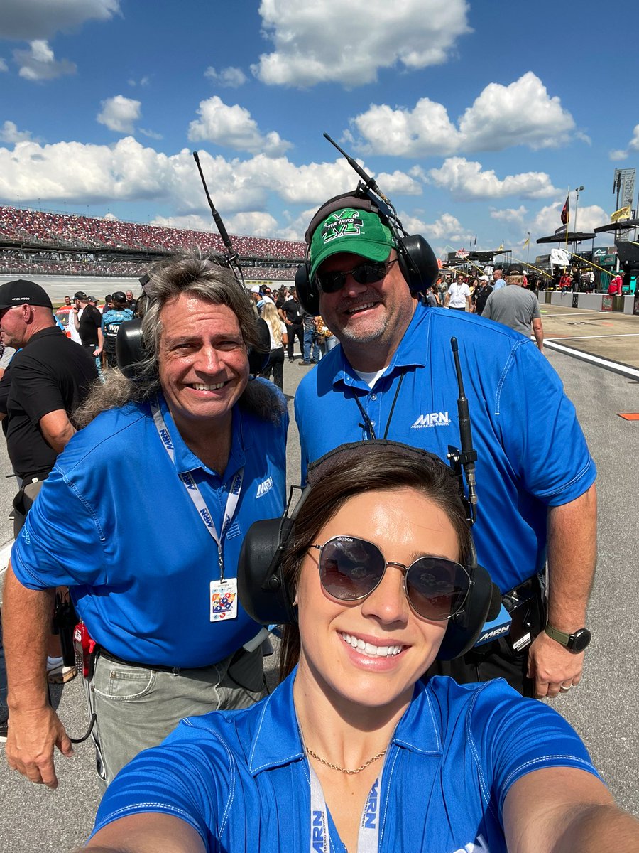 Live on @MRNRadio from @TALLADEGA with @NASCAR_Trucks 🎤 tune in!