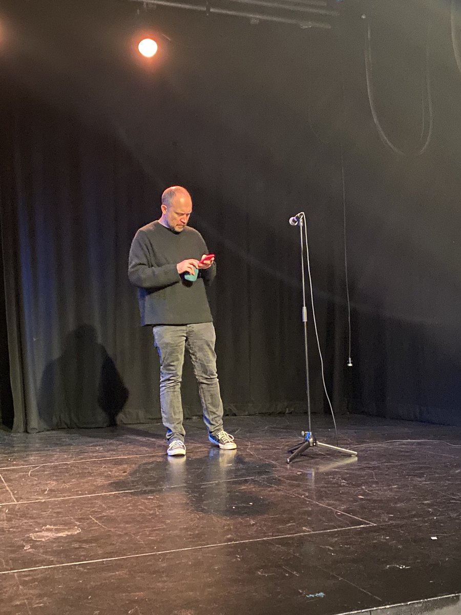 cupofassam's tweet photo. Chris Thorpe on the Banham stage. “It started here. It ends here.” #unFinale https://t.co/WtmLktPZK8