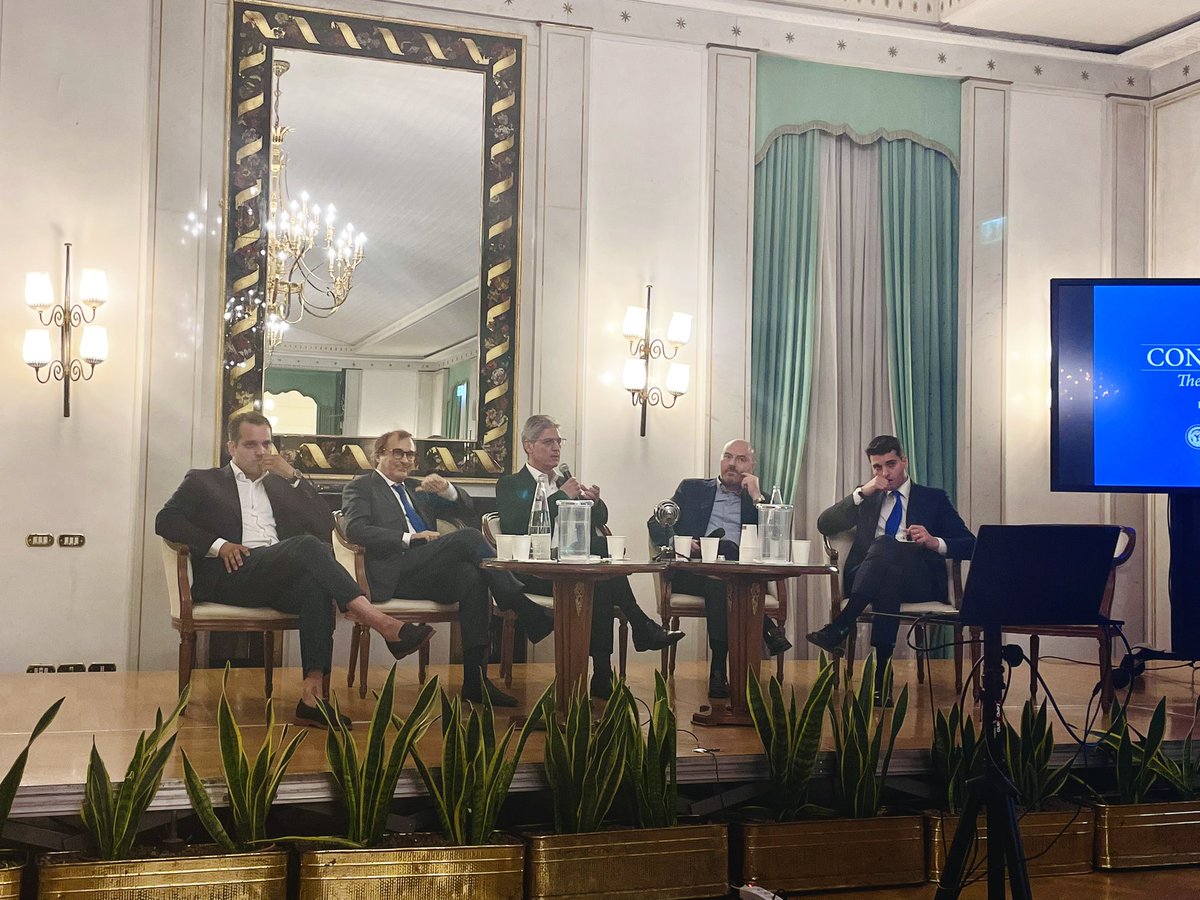 OscarPennacchi's tweet photo. All’#italianconservatism si parla di #CancelCulture e #politicamentecorretto con il direttore @paolopetrecca1, @giubileif, Orsina e Ocone!
@nazione_futura #convegno #conservatori https://t.co/NBapnW5MPD