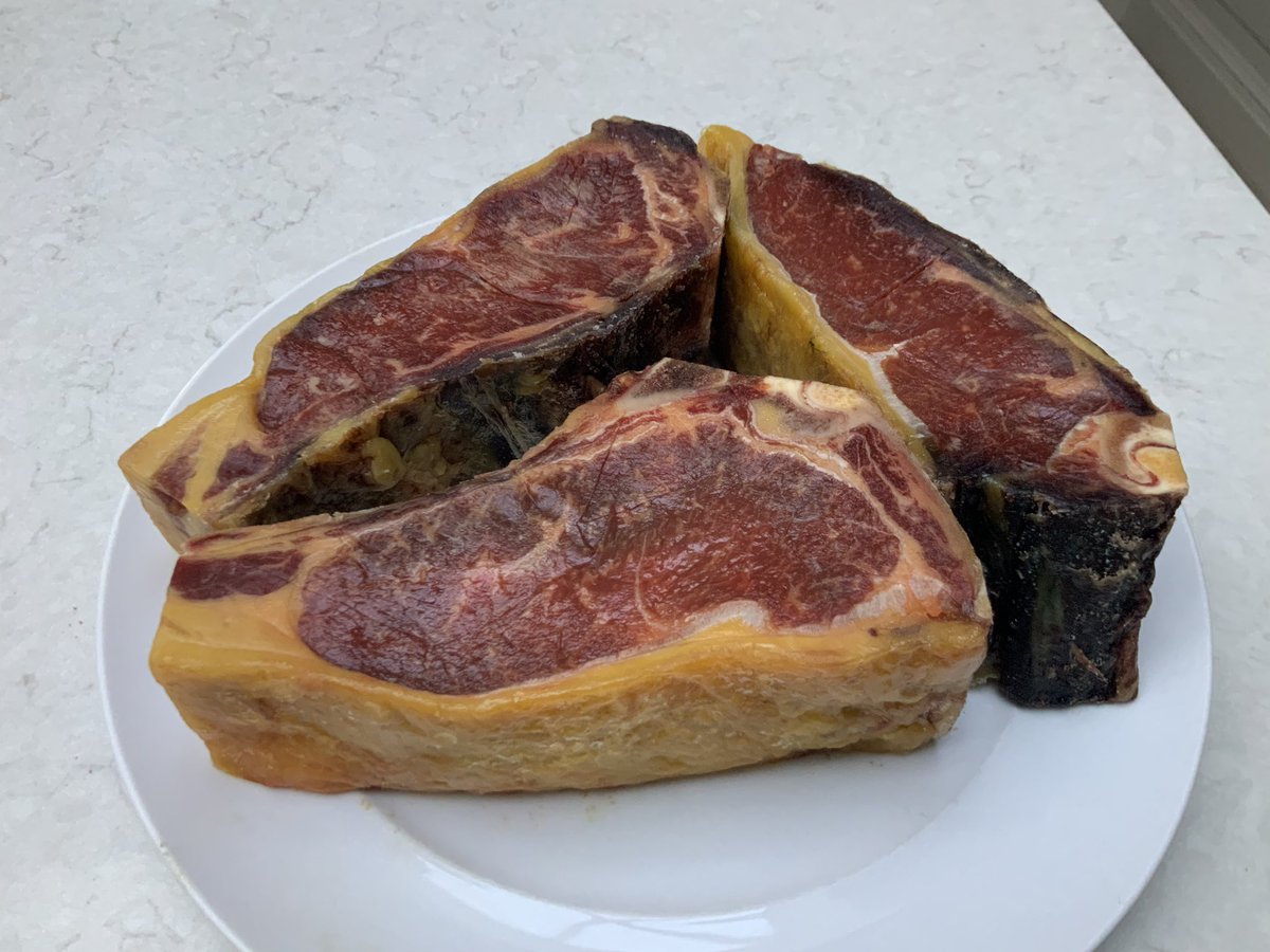 stevenkershaw2's tweet image. How good do these bone in sirloins from @MeatMattersltd look?  Look at the colour of that fat and the marbling. Time to fire up the BBQ!