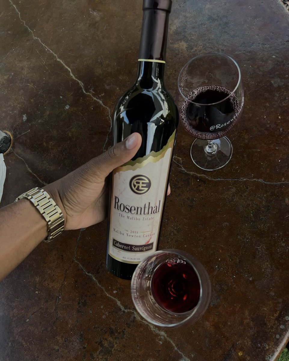 Straight from the Malibu Estate, our 2018 Rosenthal Cabernet Sauvignon is a delight. Notes of Cedar, Raspberry and Vanilla. It’s a lighter blend of 85% cab and 15% Merlot. A true delight to your senses. 

What’s your favorite red wine?

📸 <a href="/archiejayspeaks/">Archie</a>