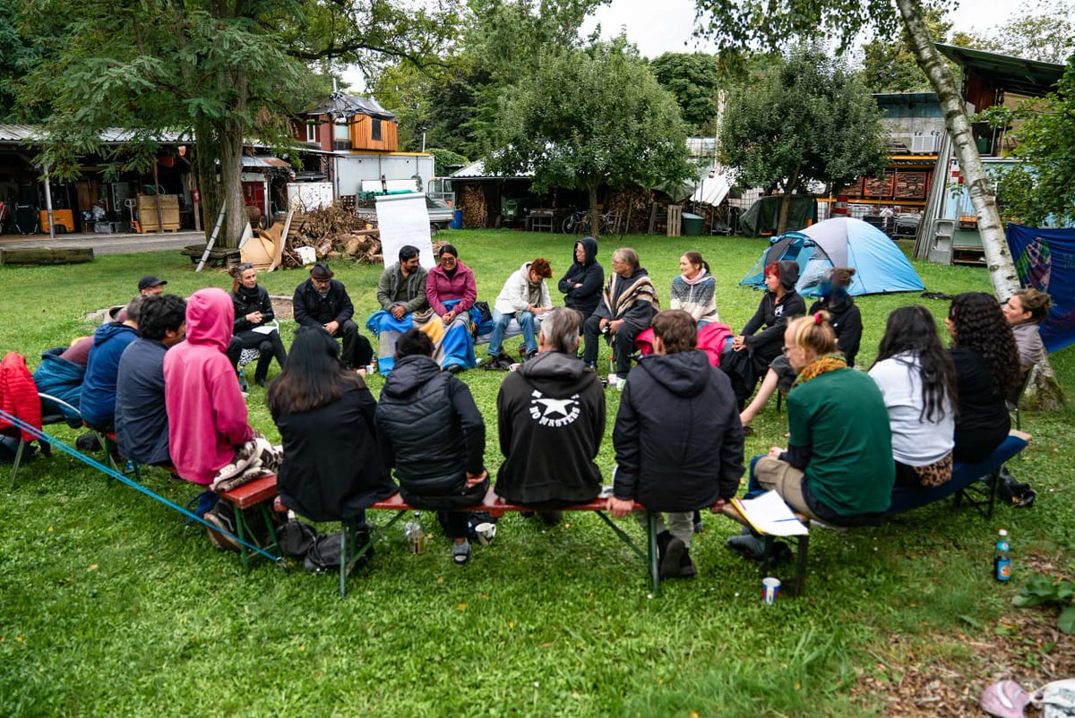 LA GUERRA CONTRA LOS PUEBLOS EN MÉXICO SE LLAMA NARCOESTADO CAPITALISTA.

Delegación del CNI y Frayba

Actividad en Frankfurt.

22, 23 y 24 de Septiembre

Encuentro Rebelde en Frankfurt con colectivos y colectivas  de Alemania.
Realizado en el espacio autogestivo IN DER AU