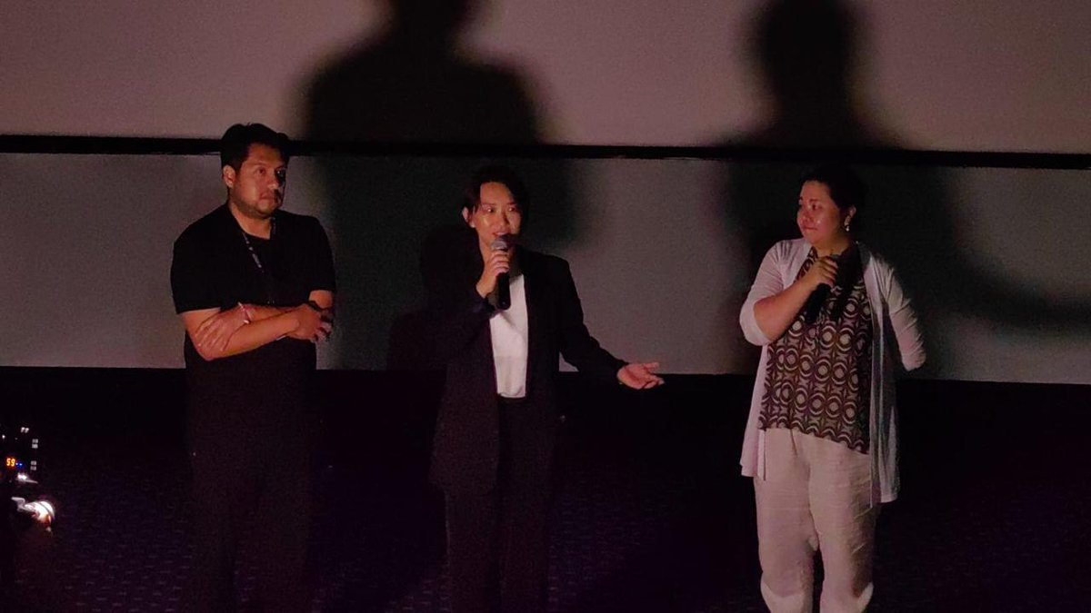 Kmagazinemx's tweet photo. ¡El #19ficmonterrey ya comenzó y #Corea 🇰🇷 es el invitado de honor!
Chang You Jeong, directora de #HonestCandidate, expresó que los mexicanos 🇲🇽 son hospitalarios con los extranjeros y está segura que el público podrá disfrutar de esta comedia. 🤩
@ficmonterrey https://t.co/QMOUSCZhHO
