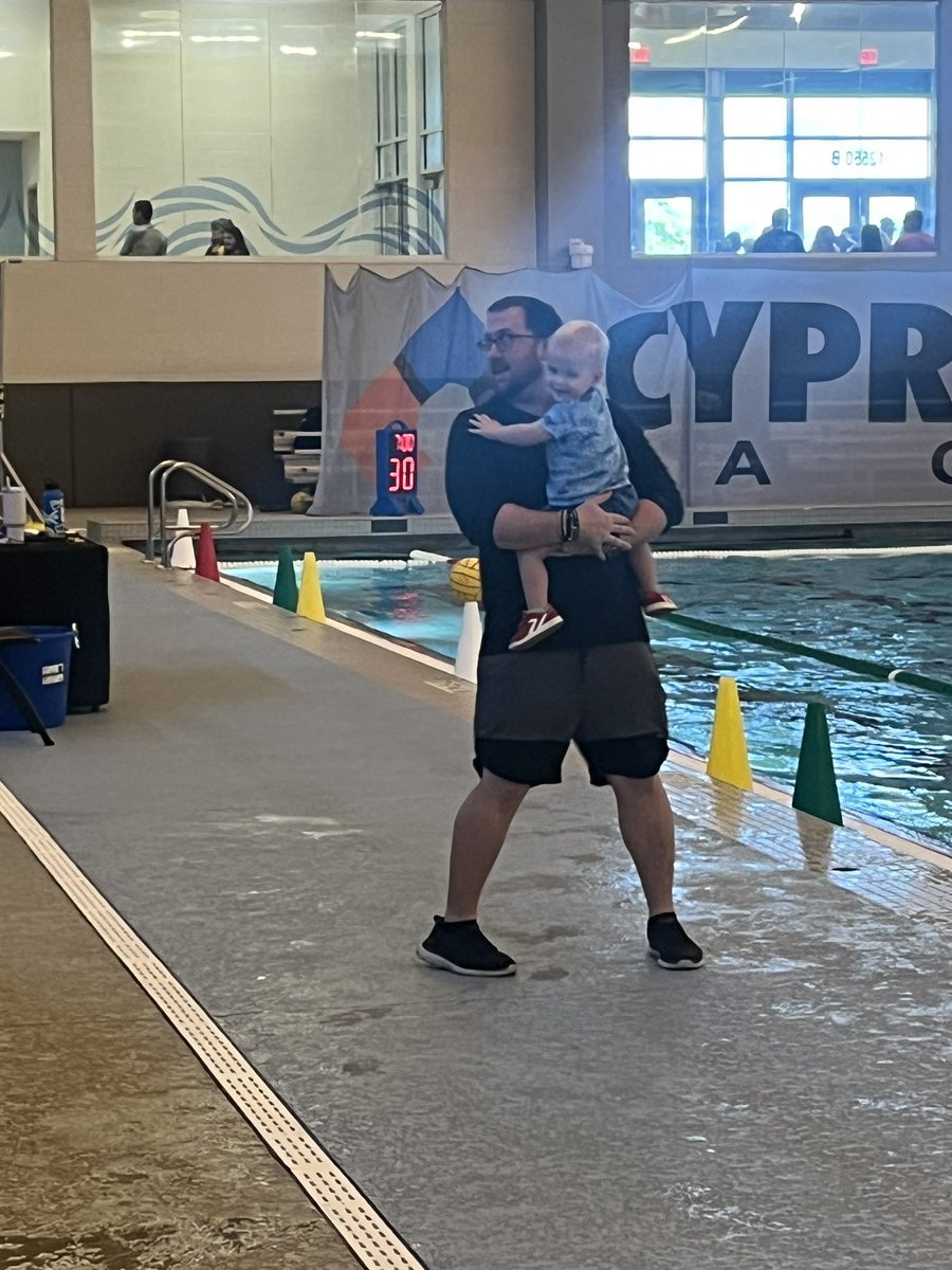 VFlores34's tweet photo. One of the best things you can do for your own kids &amp; your athletes is to let them seeing you be a parent &amp; being a coach!!  I’m so thankful for the @CFISDAthletics coaches who choose to serve in this amazing profession!!! https://t.co/970QkM0klE