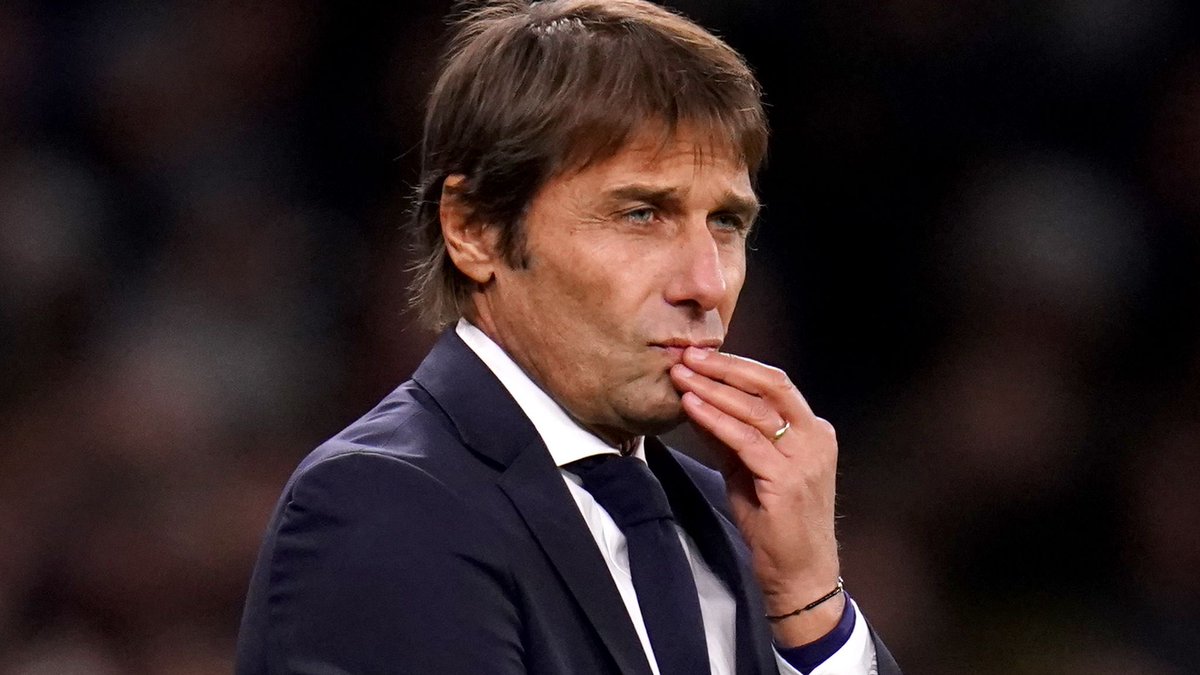 HazaUTD's tweet photo. Galatasaray and Brentford can you do something for me.

Cause it’d mean we’ll be one step closer to getting this Frank De Boer level manager sacked.

And bringing in this beautiful Italian who’ll get us back to the pinnacle of world football❤️

#ConteIn https://t.co/KbPT3t1qJf