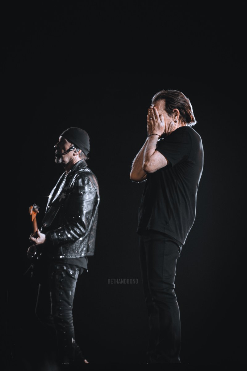 Bono cried during Streets. I cried during Streets. #U2UVSphere