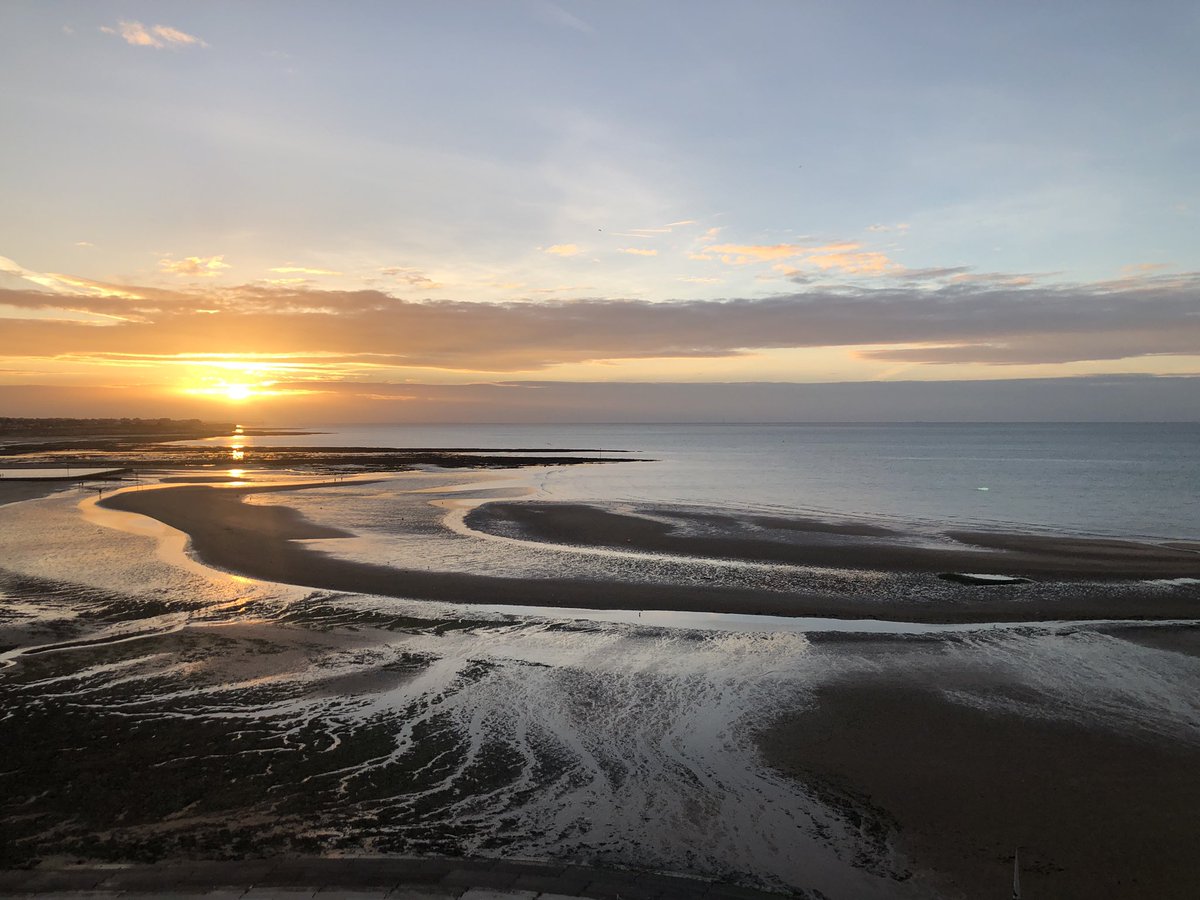 ‘You can keep the Costa Brava
I'm telling ya mate, I'd rather have a day down #Margate with all me family’