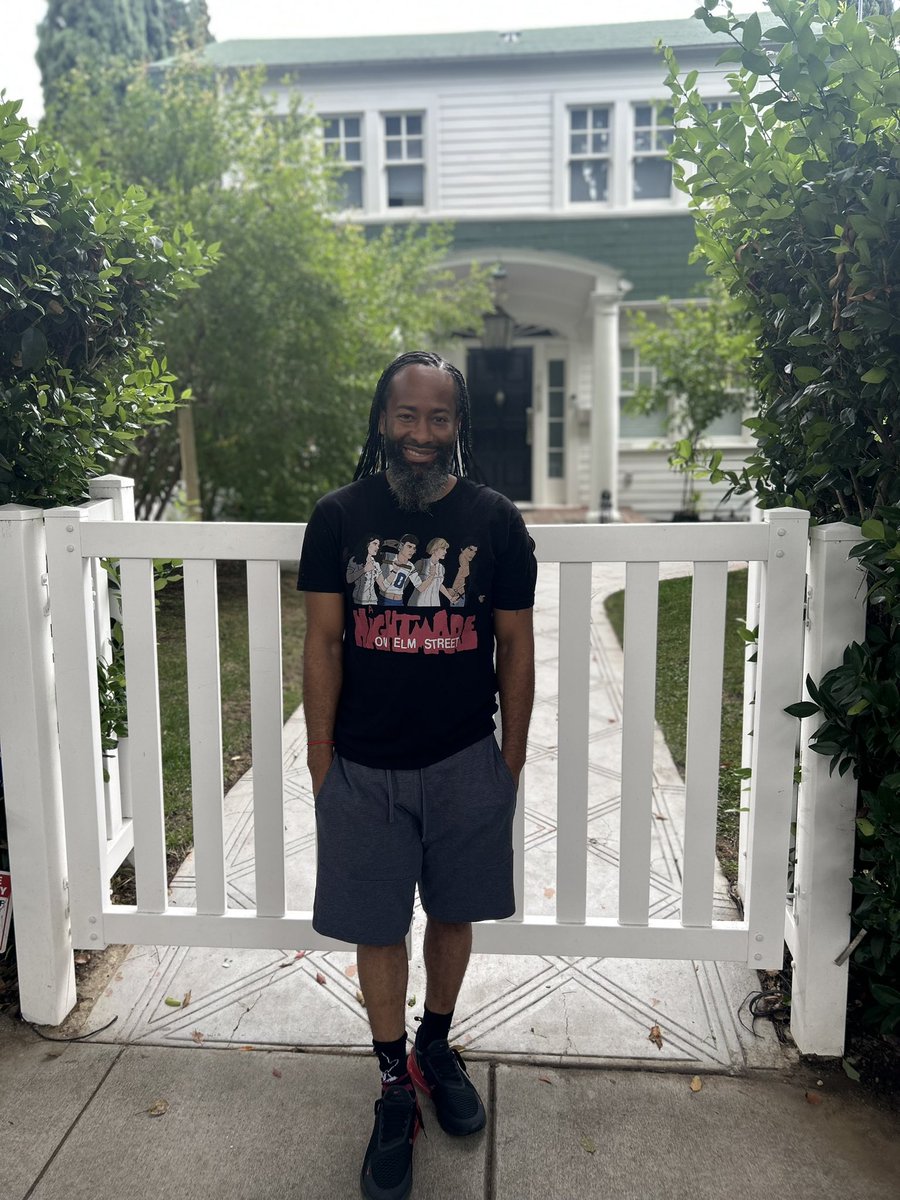 Even though I don’t appreciate the black door and and gate, I still gotta see my Nightmare house whenever in LA. 
#ANightmareonElmStreet #HorrorCommunity #FreddyKrueger #NancyThompson