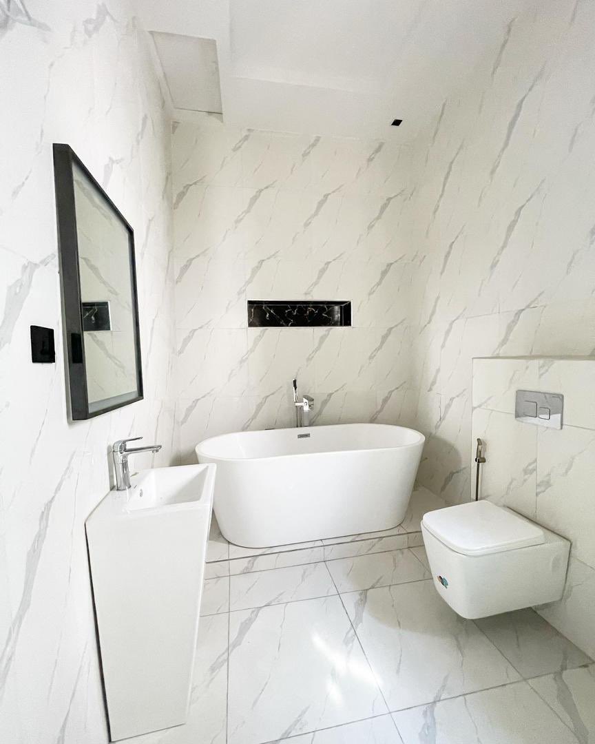 DanadelV's tweet photo. 4BEDROOM FULLY DETACHED DUPLEX FOR SALE 
Amenities: 
- [ ] Fitted Kitchen with accessories 
- [ ] Modern Day POP Ceiling 
- [ ] Detailed finishing 
- [ ] Wardrobes 
- [ ] Water heater
- [ ] Heat extractor 
- [ ] BQ 

Location: AJAH LAGOS 🇳🇬
📌Price:90M https://t.co/Tz4Ky6OsfG