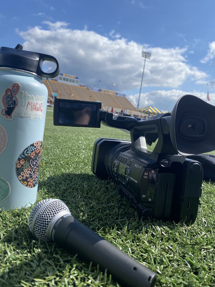 Sidelines,the good stuff. Let’s have a day Kent State! 

Be sure to follow <a href="/TV2KSUsports/">TV2 Sports</a> for todays game: 
<a href="/KentStFootball/">Kent State Football</a> vs <a href="/MiamiOHFootball/">Miami Football</a>